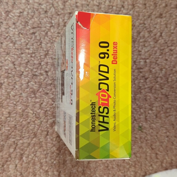 NWOT Honestech VHS TO DVD 9.0 Deluxe - Picture 5 of 5